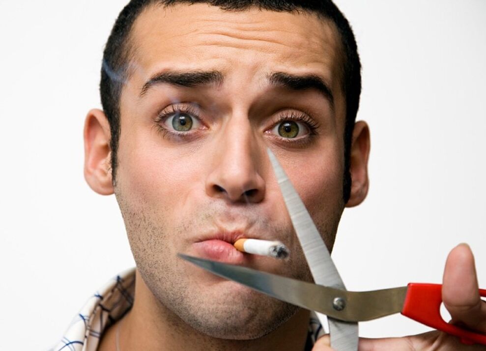 Quitting smoking will strengthen male potency